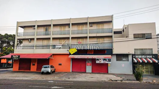 Prédio Comercial à venda, 740m² no Vitória, Londrina