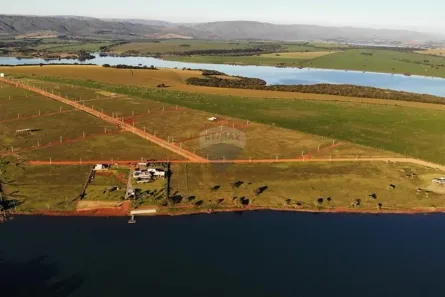 Lote/Terreno à venda, 2000m² no , Delfinópolis
