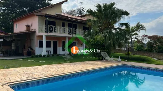 Fazenda/Sítio com 5 Quartos à venda, 463m² no Jardim Estância Brasil, Atibaia
