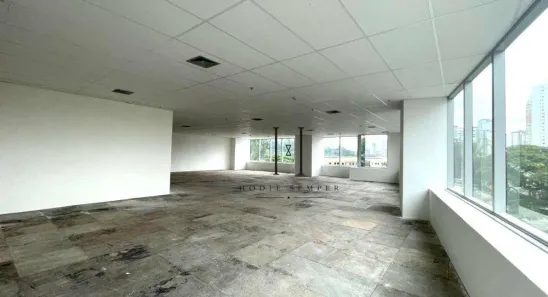 Sala Comercial para alugar, 379m² no Vila Gertrudes, São Paulo