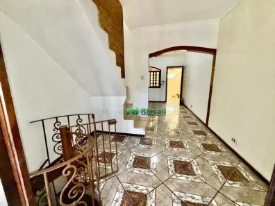 Sobrado com 2 Quartos para alugar, 140m² no Jardim Caner, Taboão da Serra
