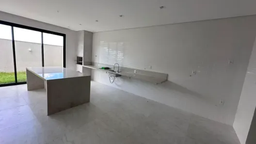 Casa de Condomínio com 4 Quartos à venda, 280m² no Ponta Negra, Manaus