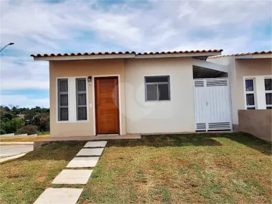 Casa de Condomínio com 2 Quartos à venda, 49m² no Ipanema do Meio, Sorocaba