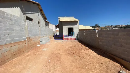 Casa com 2 Quartos à venda, 56m² no Jardim Vila Rica, São Joaquim de Bicas