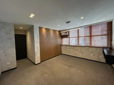 Sala Comercial com 7 Quartos para alugar, 144m² no Cerqueira César, São Paulo