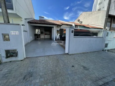 Casa com 3 Quartos à venda, 90m² no Itacolomi, Balneário Piçarras