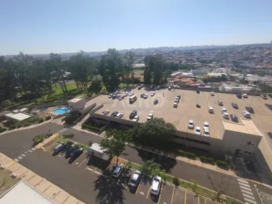 Apartamento com 3 Quartos para alugar, 70m² no Quinta Ranieri, Bauru