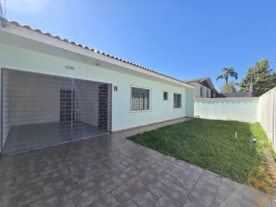 Casa com 3 Quartos para alugar, 100m² no Boqueirão, Curitiba