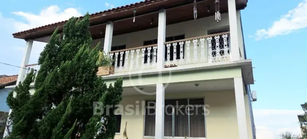 Casa com 3 Quartos à venda, 284m² no Brás de Pina, Rio de Janeiro