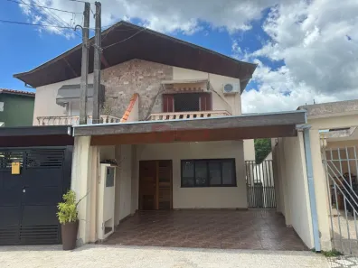 Casa de Condomínio com 3 Quartos para alugar, 140m² no Residencial São Charbel, Taubaté