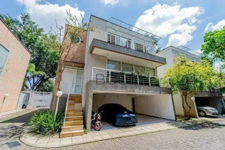 Casa de Condomínio com 3 Quartos à venda, 672m² no Jardim Petrópolis, São Paulo