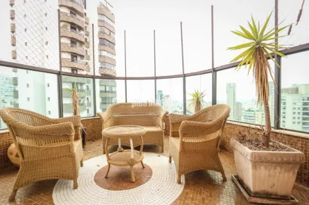 Apartamento com 3 Quartos à venda, 260m² no Vila Suzana, São Paulo