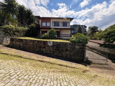 Casa com 5 Quartos à venda, 332m² no Iucas, Teresópolis