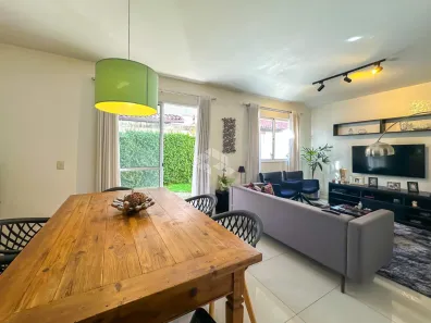 Casa de Condomínio com 4 Quartos à venda, 158m² no Sarandi, Porto Alegre