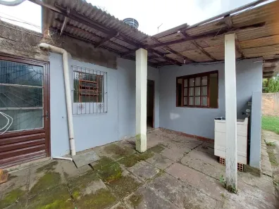 Casa com 2 Quartos para alugar, 50m² no Bom Sucesso, Gravataí