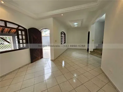 Sobrado com 3 Quartos à venda, 164m² no Santa Maria, Santo André