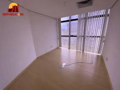 Sala Comercial à venda, 280m² no Centro Histórico, Porto Alegre