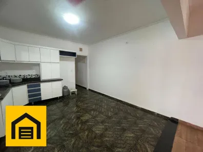 Casa com 2 Quartos para alugar, 100m² no Jardim Guapituba, Mauá