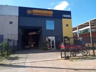 Galpão/Depósito/Armazém à venda, 747m² no Vila Princesa Izabel, Cachoeirinha