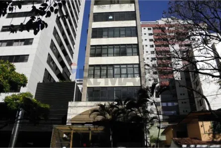 Sala Comercial à venda, 26m² no Lourdes, Belo Horizonte