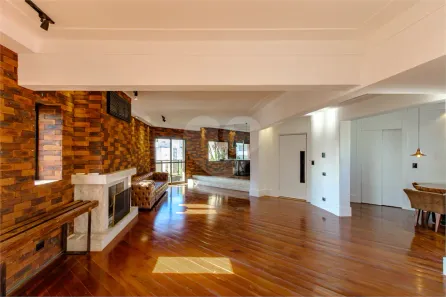 Apartamento com 3 Quartos para alugar, 217m² no Itaim Bibi, São Paulo