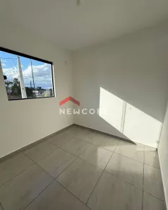 Sobrado com 2 Quartos à venda, 70m² no Jarivatuba, Joinville