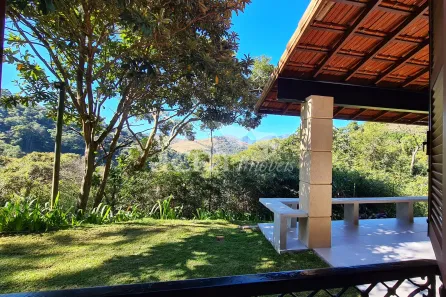 Casa com 3 Quartos à venda, 7100m² no Itaipava, Petrópolis