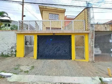 Casa com 3 Quartos para alugar, 150m² no Vila Paiva, São Paulo