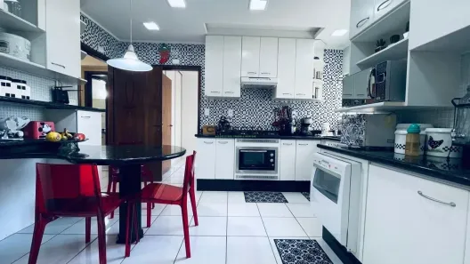 Apartamento com 4 Quartos à venda, 220m² no Centro, Londrina