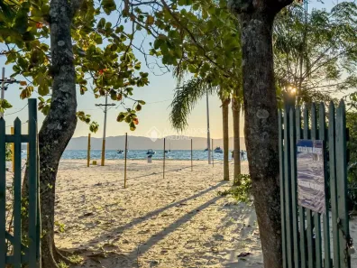 Apartamento com 2 Quartos à venda, 68m² no Ponta das Canas, Florianópolis