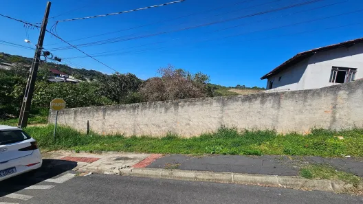 Lote/Terreno à venda, 300m² no Jardim Boa Vista, Campo Magro