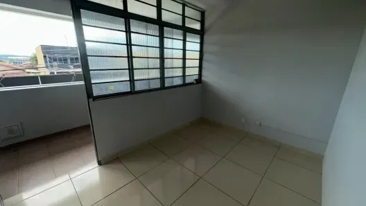 Kitnet com 1 Quarto para alugar, 30m² no Setor Urias Magalhães, Goiânia
