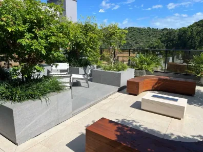 Apartamento com 2 Quartos à venda, 84m² no Estados, Balneário Camboriú