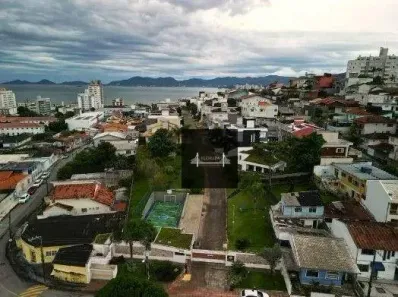 Lote/Terreno à venda, 573m² no Estreito, Florianópolis