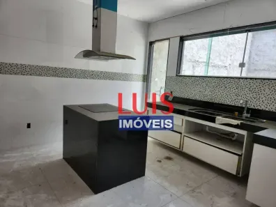 Casa com 3 Quartos à venda, 180m² no Piratininga, Niterói
