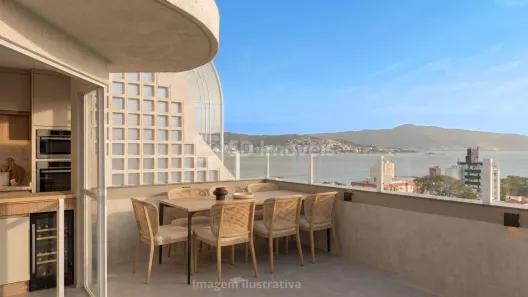 Apartamento com 2 Quartos à venda, 153m² no Coqueiros, Florianópolis