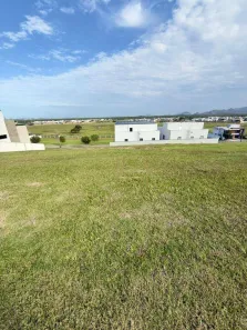 Lote/Terreno à venda, 592m² no Jacuhy, Serra