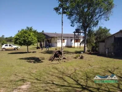 Fazenda/Sítio com 3 Quartos à venda, 30000m² no Área Rural de Águas Claras, Viamão