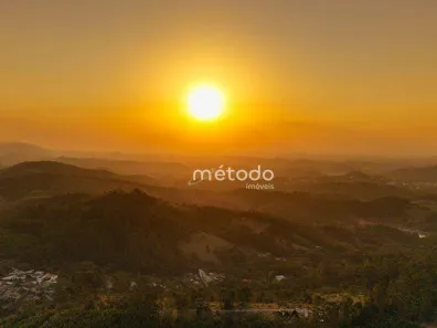 Lote/Terreno à venda, 1000m² no Fazenda Palao (Alpes de Guararema), Guararema