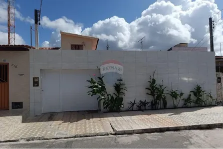 Casa com 3 Quartos à venda, 250m² no Gruta de Lourdes, Maceió