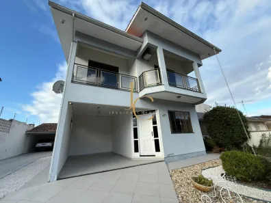 Casa com 4 Quartos à venda, 190m² no Rio Caveiras, Biguaçu