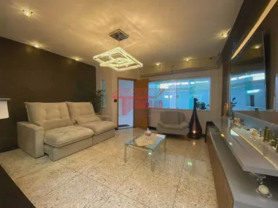 Casa com 3 Quartos à venda, 161m² no Vila Scarpelli, Santo André