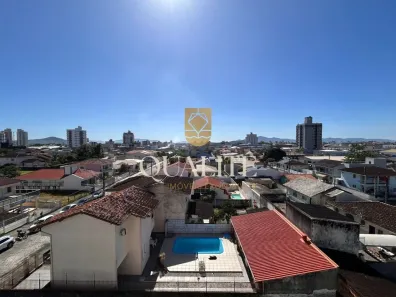 Apartamento com 3 Quartos à venda, 90m² no Centro, Palhoça