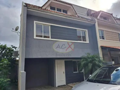 Casa de Condomínio com 3 Quartos à venda, 90m² no Santa Cândida, Curitiba
