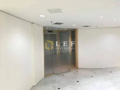 Prédio Comercial para alugar, 884m² no Jardim Europa, São Paulo