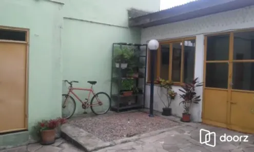 Casa com 4 Quartos à venda, 243m² no Santana, Porto Alegre