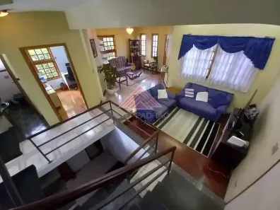 Sobrado com 4 Quartos à venda, 200m² no Matriz, Mauá