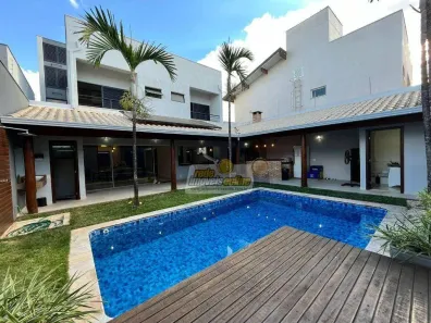 Casa com 3 Quartos à venda, 351m² no Jardim do Lago, Uberaba