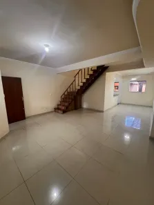 Casa com 3 Quartos à venda, 180m² no Alvorada, Contagem