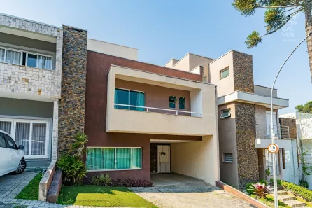Casa de Condomínio com 3 Quartos à venda, 200m² no Uberaba, Curitiba